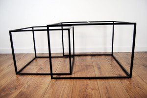 komplet metalowych podstaw pod stoliki 